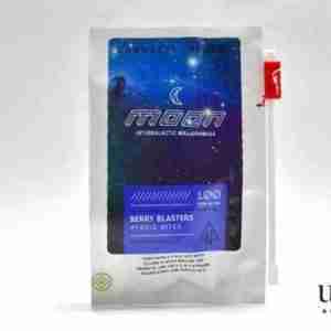 Berry Blasters Moon Chocolate Bar